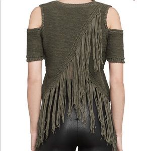 BCBG MAXAZRIA Fringe top❤️